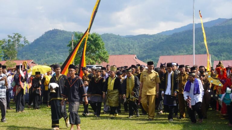 Jambu Lipo Customary Community Fights for Official Recognition through Regional Regulation in Sijunjung
